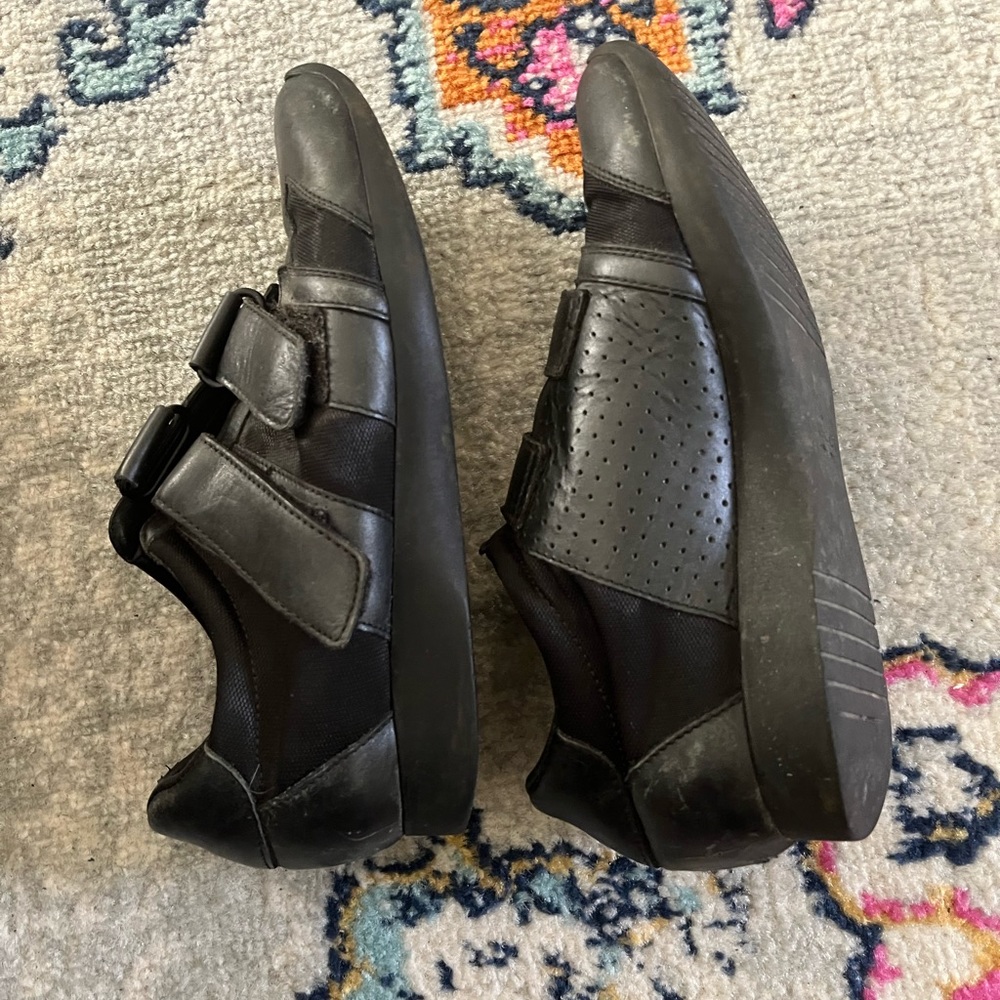 Gucci Woman’s s size 36 shoes - Picture 15 of 16